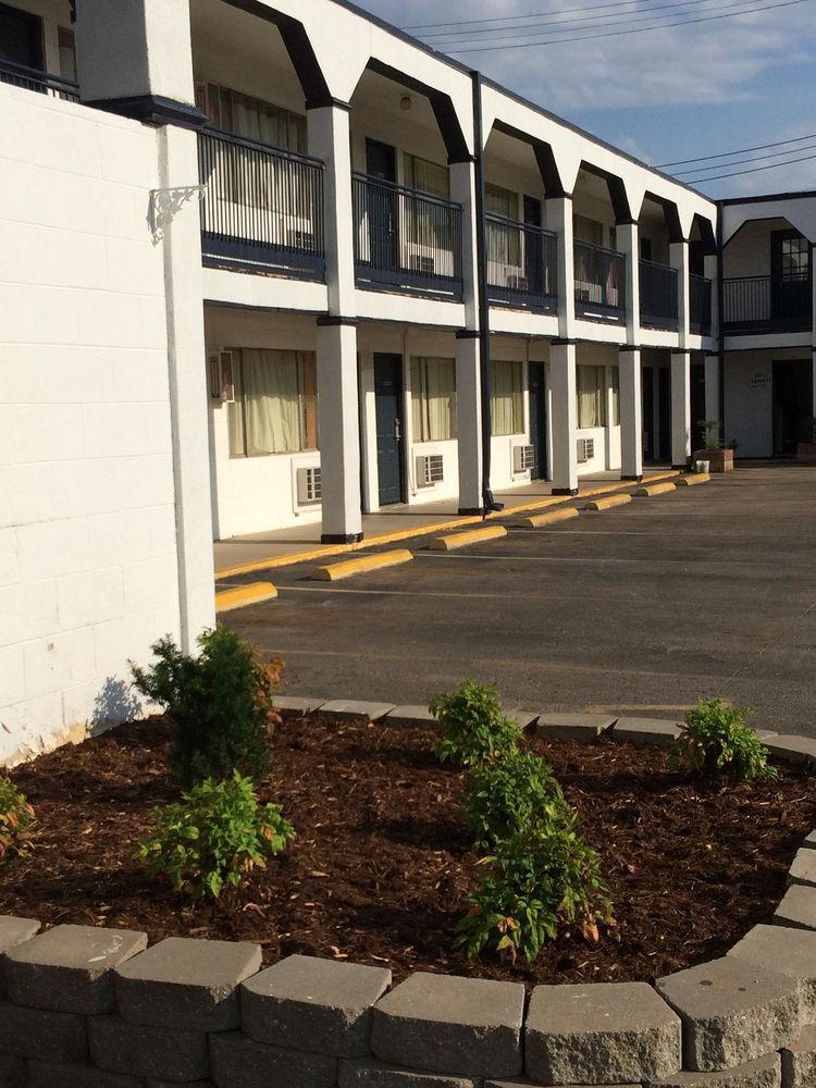 Hutchinson Inn Exterior foto