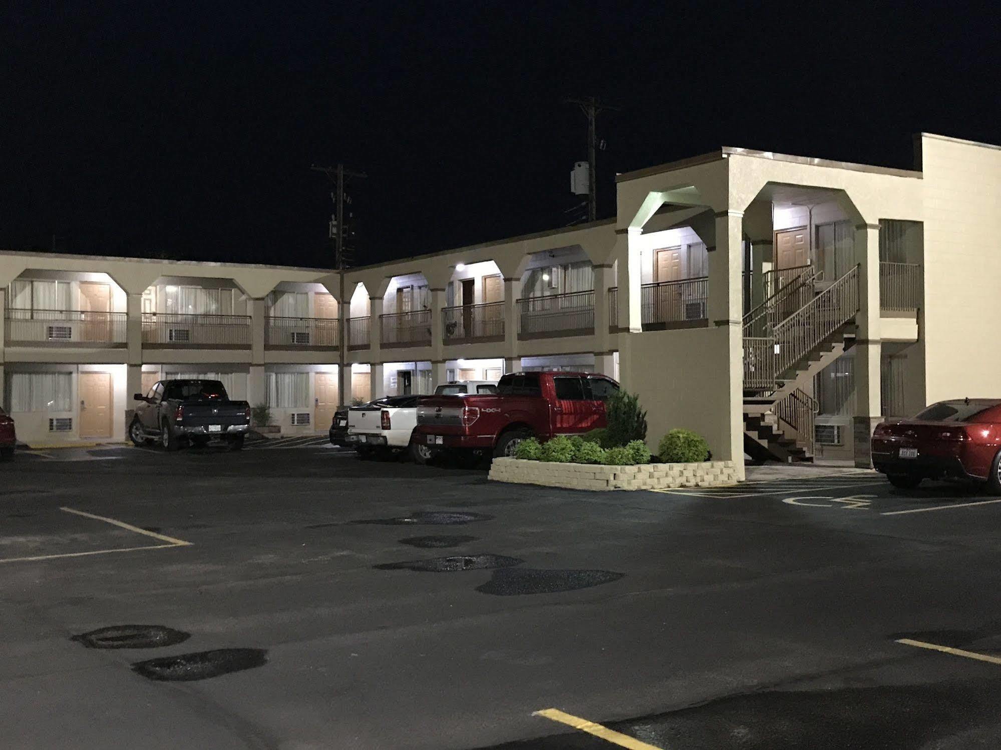 Hutchinson Inn Exterior foto